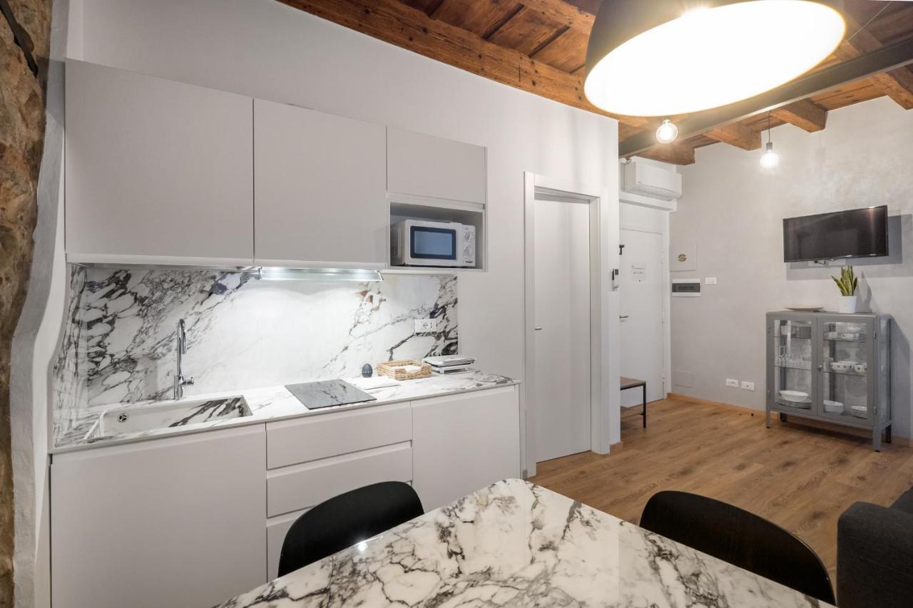 Апартаменты Flats4Rent Casa Di Tea Верона Экстерьер фото